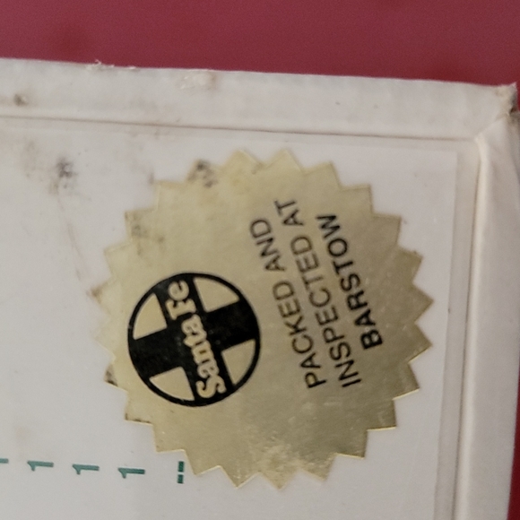 Vintage. Santa Fe RR 1ST Aid kit. Sealed. - Picture 5 of 6